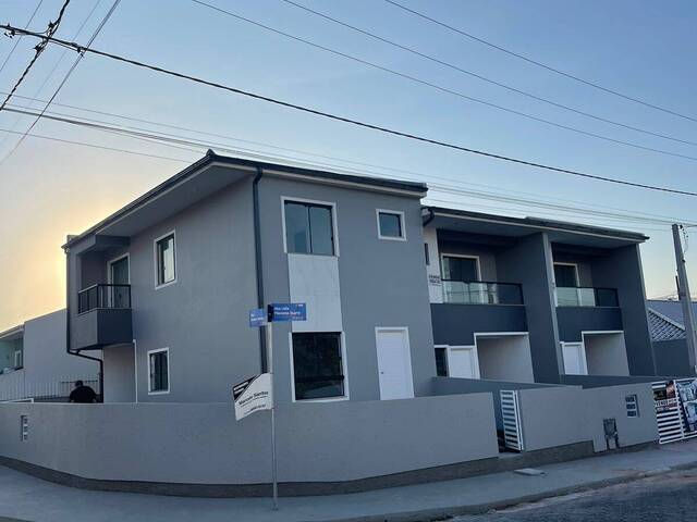 Casa para Venda em São José - 5