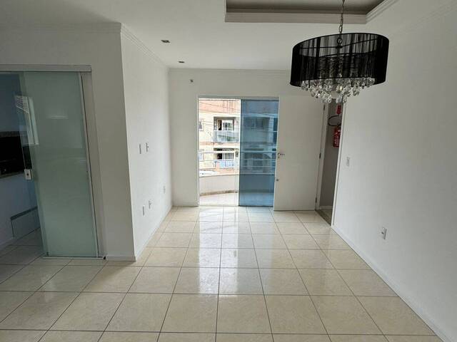 Apartamento para Venda em Palhoça - 4