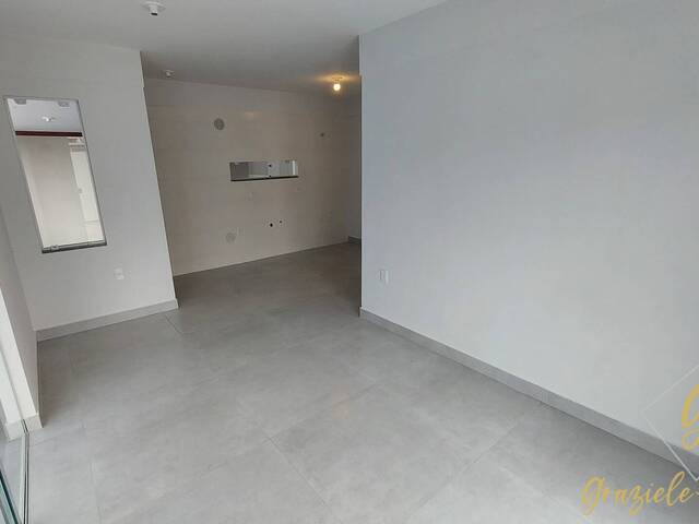#347 - Casa para Venda em São José - SC - 3