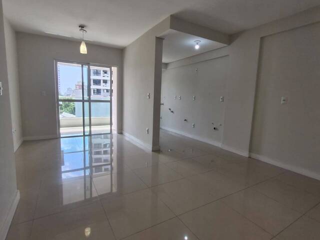 #378 - Apartamento para Venda em Itajaí - SC