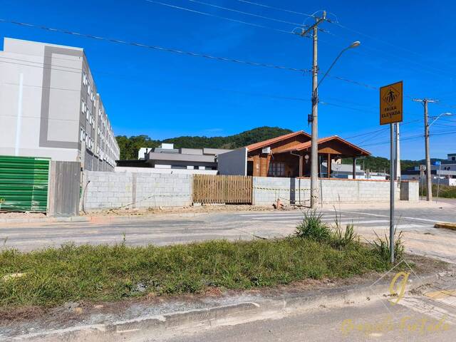 #380 - Terreno para Venda em São José - SC - 3